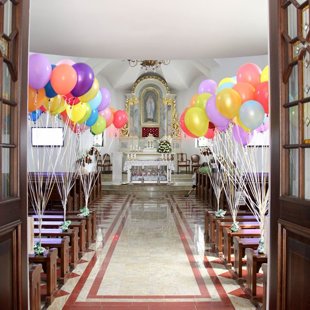 Grindų autorius - Arvydas Bumblys. Telšių Švč. Mergelės Marijos Ėmimo į dangų bažnyčia