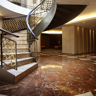 ,,Vanagupė'' viešbutis. Grindys