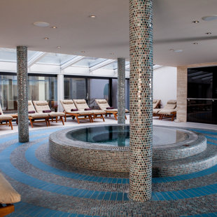 ,,Vanagupė'' viešbutis. Mozaika