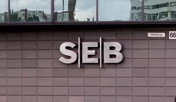 ,,SEB'' fasadas